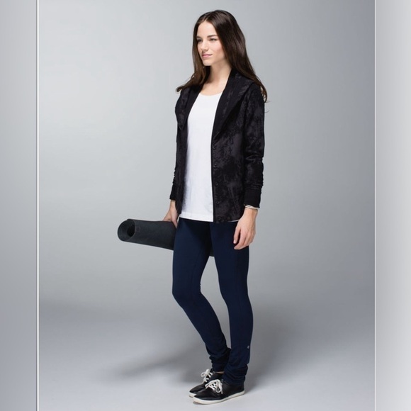 NWOT Lululemon To Class Jacket Sea Bed Black Deep Coal / Black size 4 - Picture 2 of 14